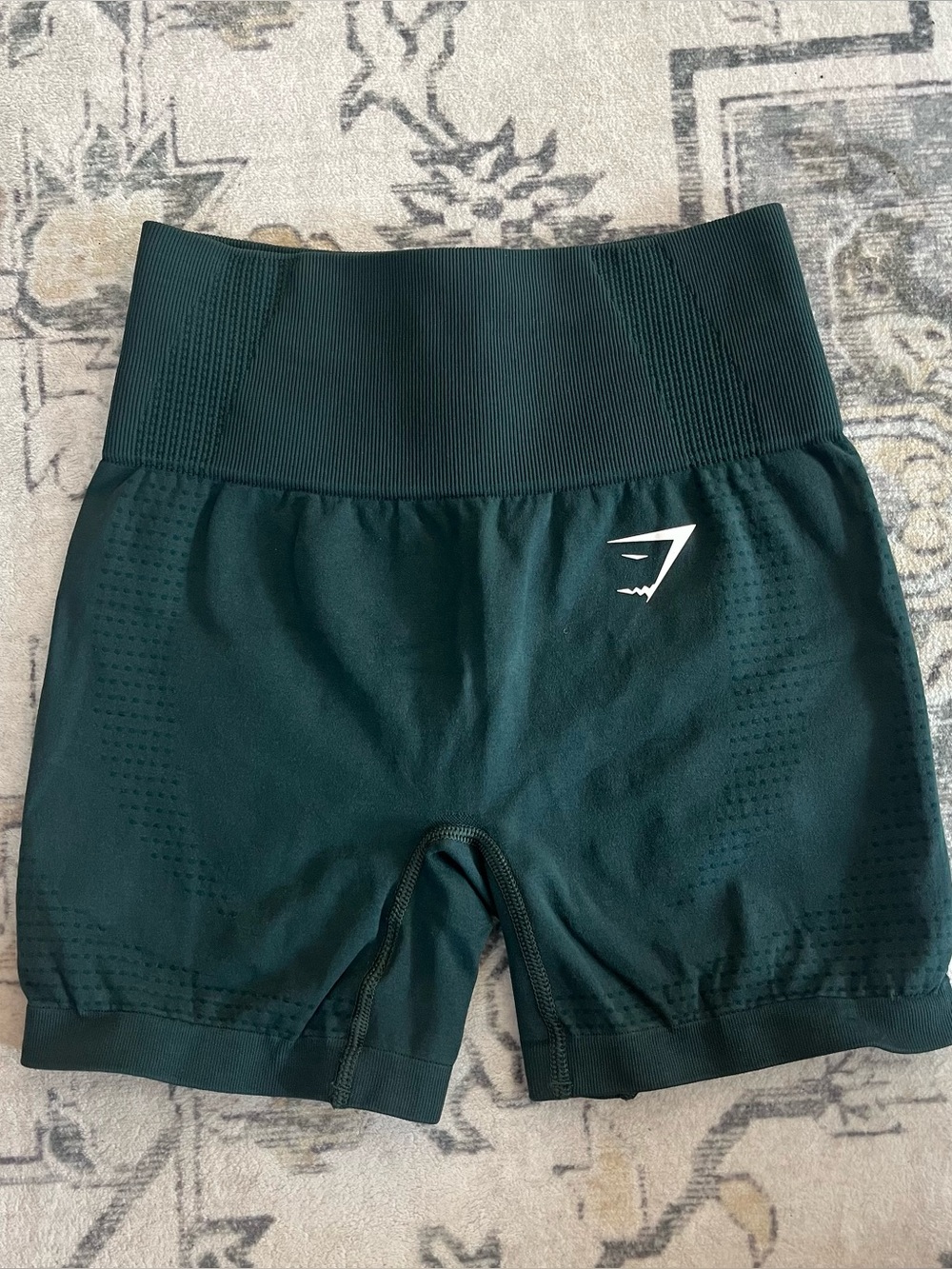 Gymshark Women’s High-Waist Forest Green Seamless Biker Shorts